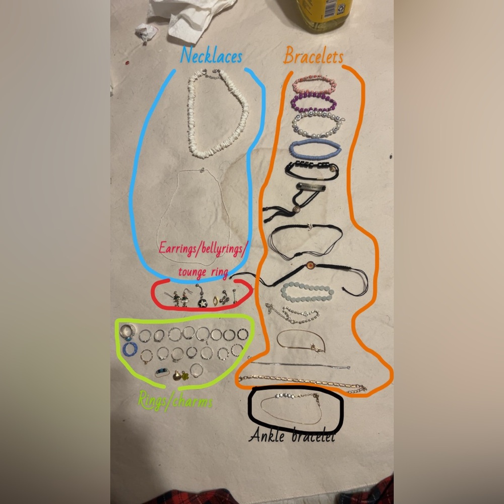 !!!JEWELERY LOT!!! everthing shown is available